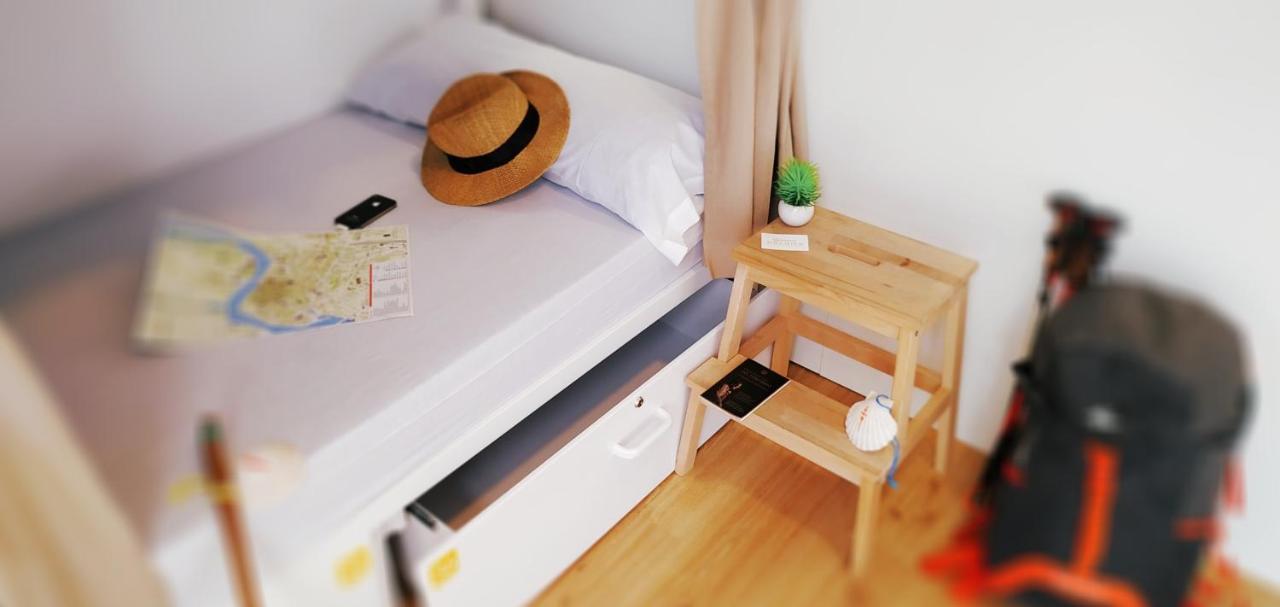 Albergue Nacama Hostel Pontevedra Exclusivo Peregrinos Pilgrims Eksteriør bilde